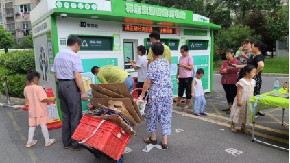 貓先生智能垃圾分類，垃圾分類房生產(chǎn)廠家，廢品回收站價(jià)格